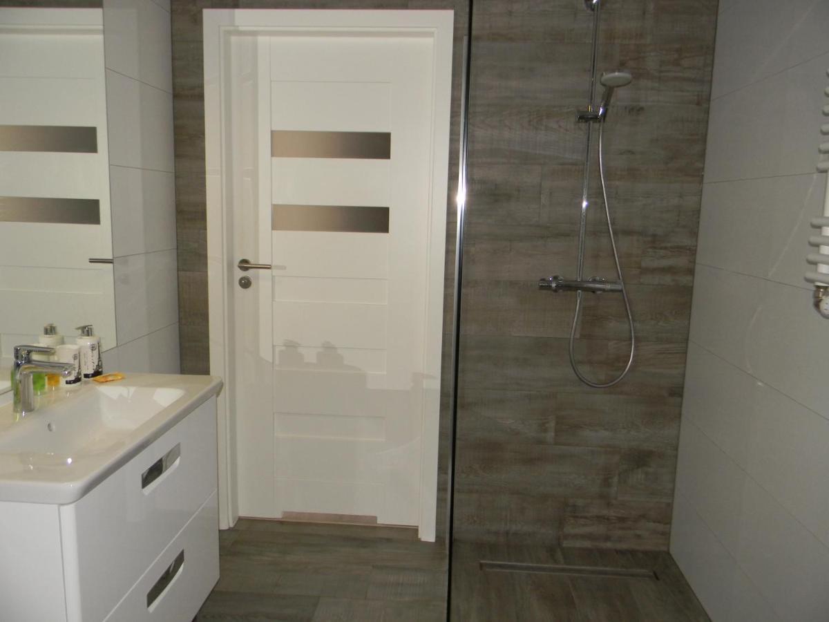 Apartament Z Basenem Laura Polanki Park Lejlighed Kołobrzeg Eksteriør billede